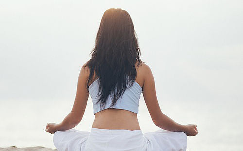 Mudras: Everything You Need To Know + 8 Powerful Mudras To Practice Now